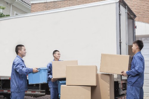 Free quote policy for Man With Van Belmont services